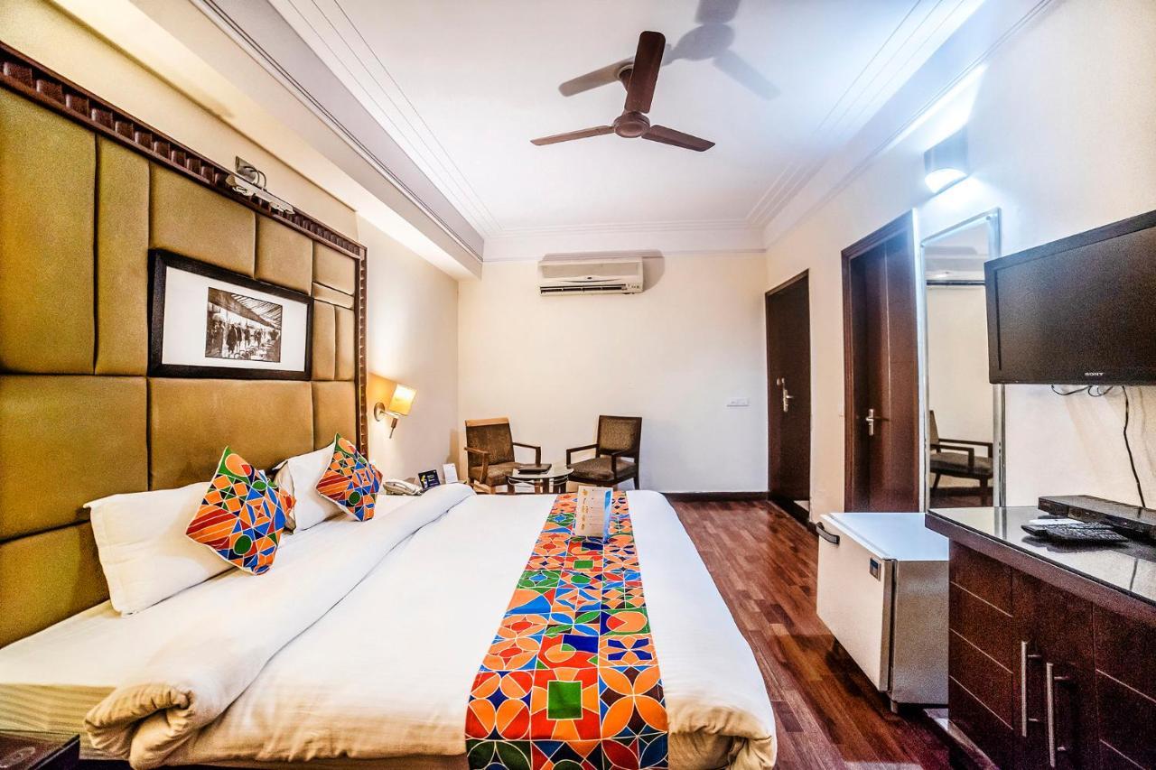 The Bmk Hotel Greater Kailash Дели Экстерьер фото